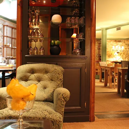 De Conti - Renove 4*