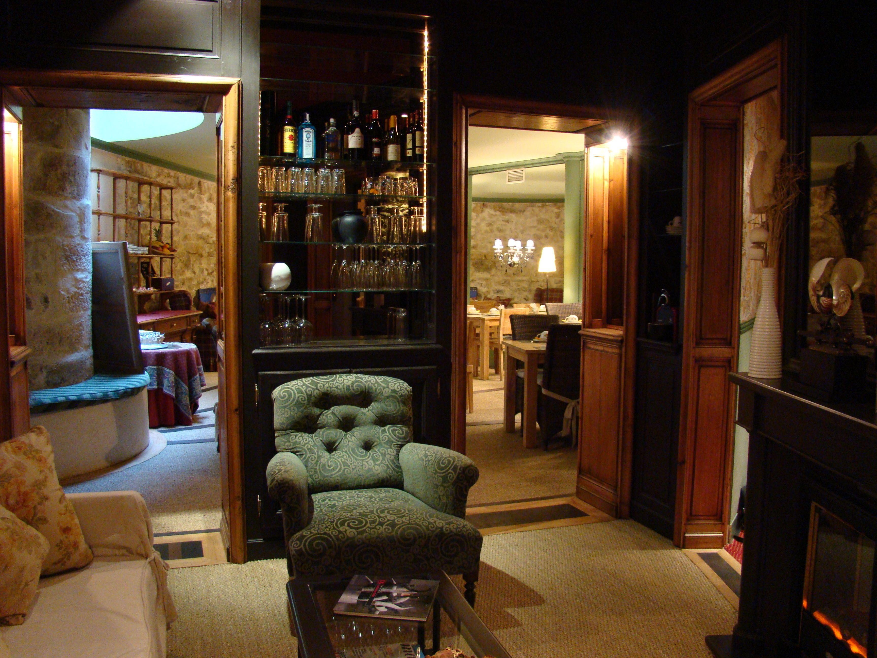 Hotel De Conti - Renove Paris