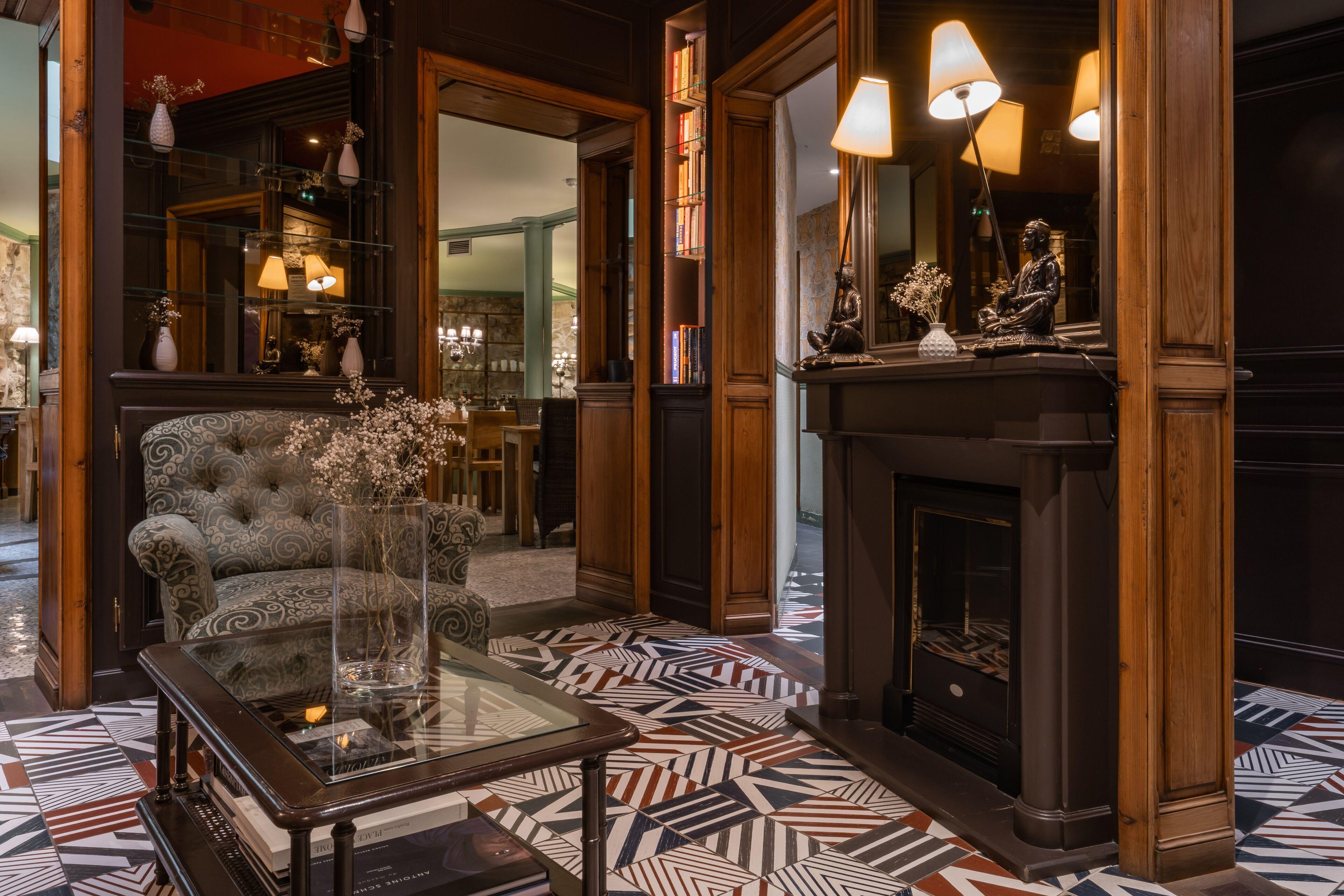 De Conti - Renove 3*