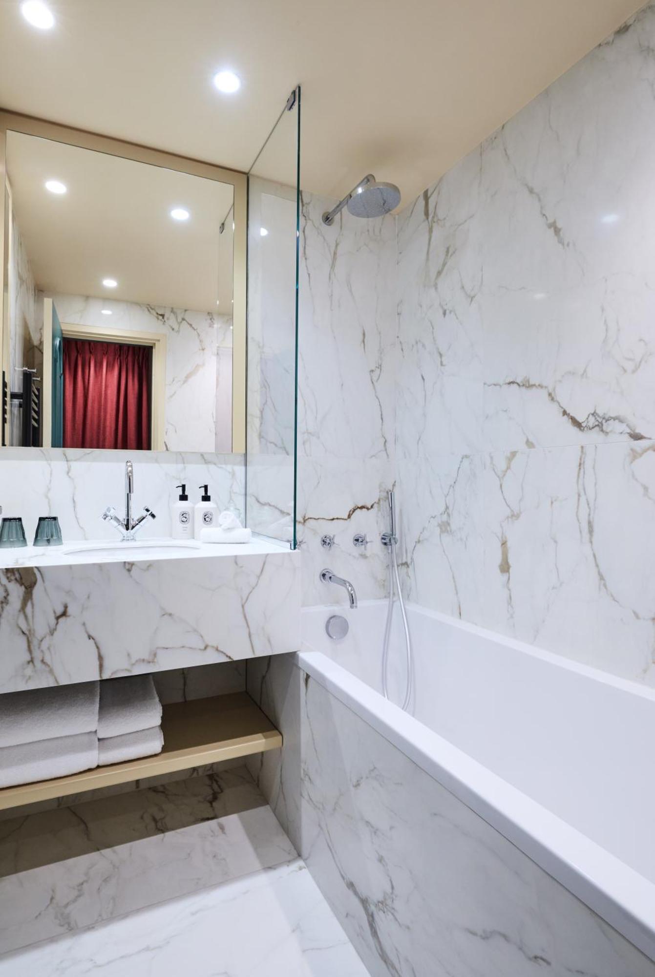 De Conti - Renove Hotel 3*