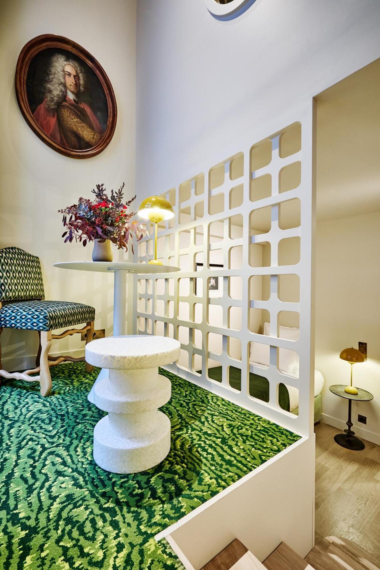 De Conti - Renove Hotel Paris